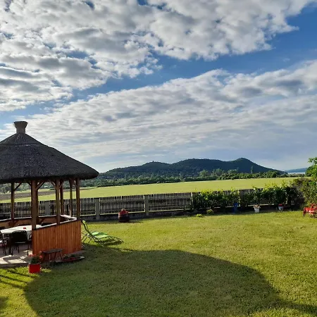 Aszofoi Panorama Apartmanhaz