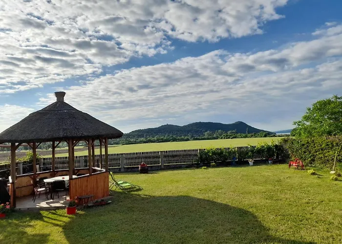 Aszofoi Panorama Apartmanhaz